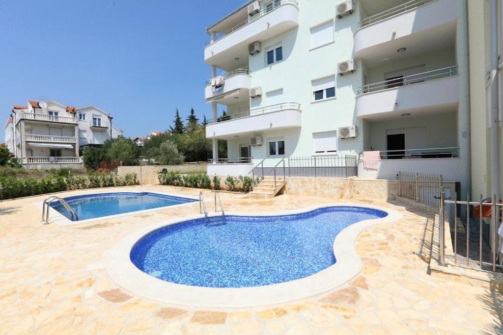 Apartments Paradise Trogir Exterior foto