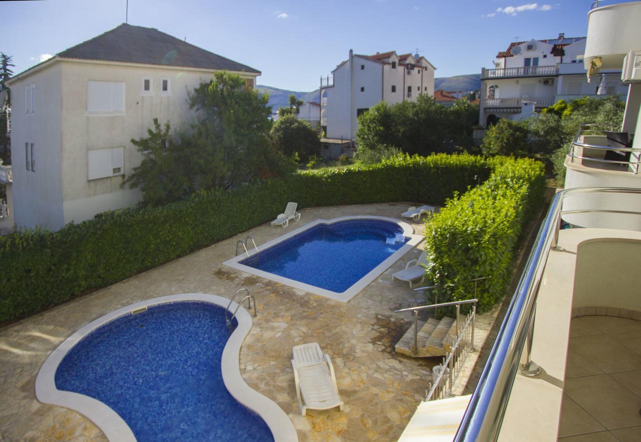 Apartments Paradise Trogir Exterior foto