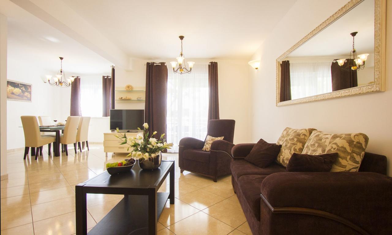 Apartments Paradise Trogir Exterior foto