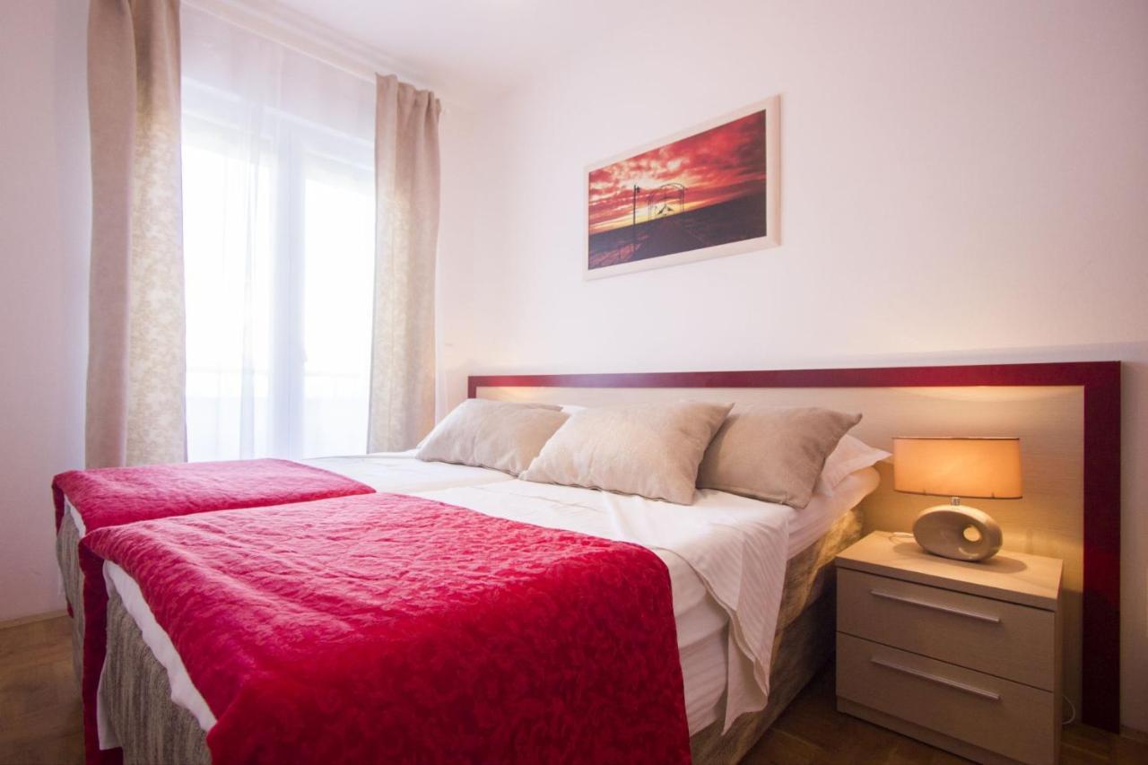Apartments Paradise Trogir Exterior foto