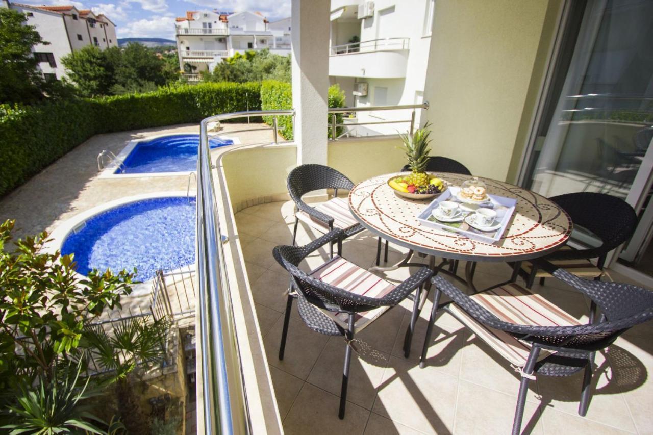 Apartments Paradise Trogir Exterior foto