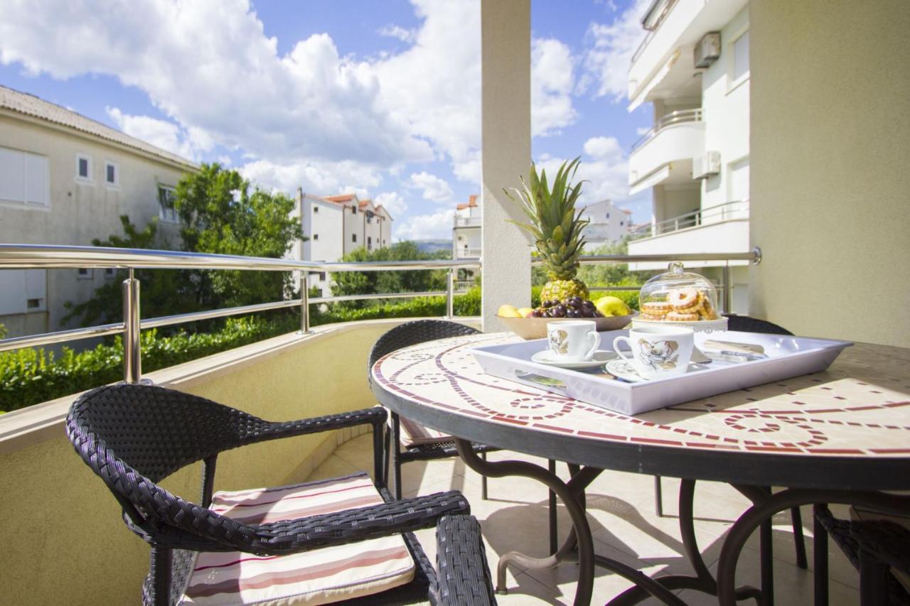 Apartments Paradise Trogir Exterior foto