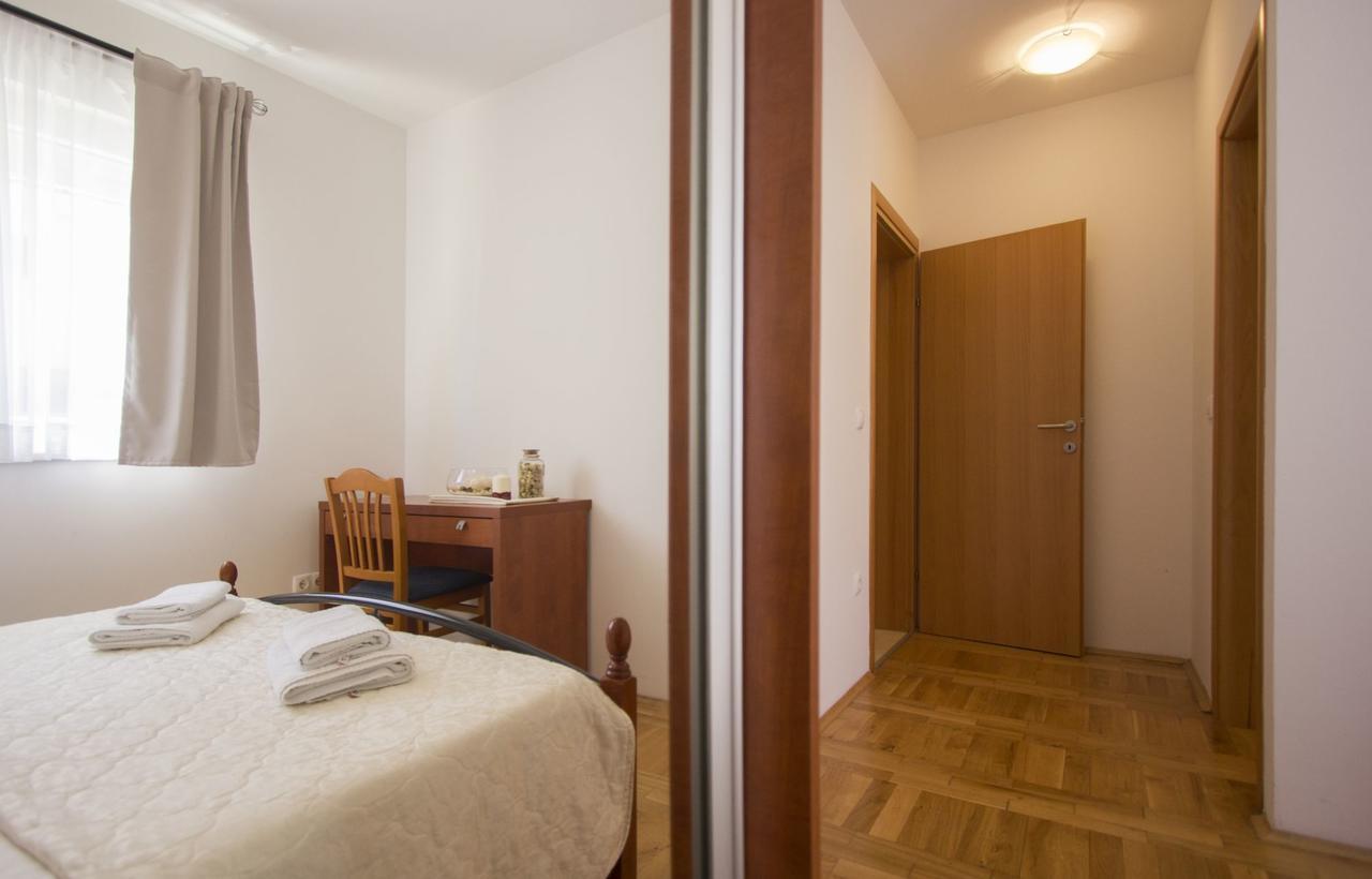 Apartments Paradise Trogir Exterior foto